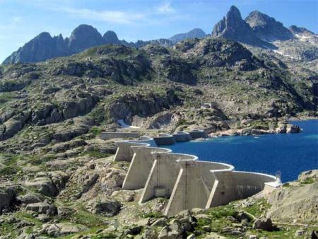 1.3 Le Barrage Multivoutes